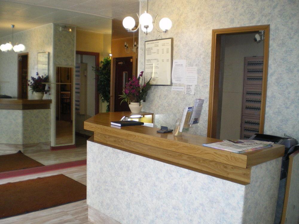 Hotel Moderne Сен-Дені Екстер'єр фото